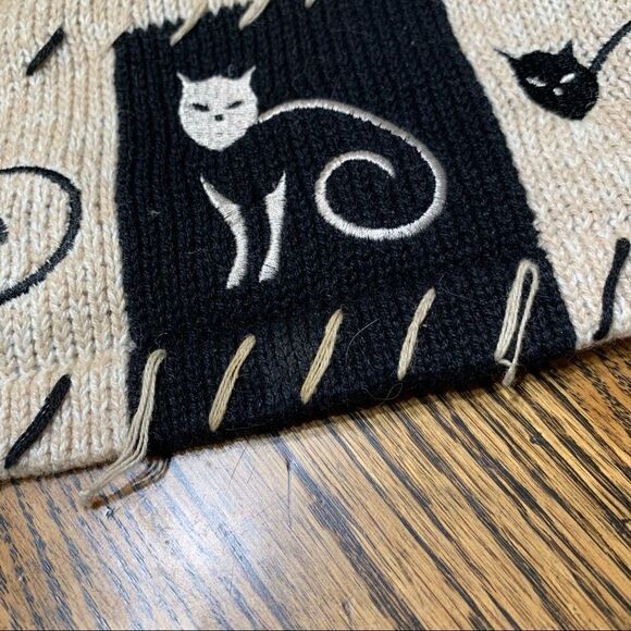 Christopher & Banks Sweater Vest Cat Embroidered size Medium - Picture 5 of 8